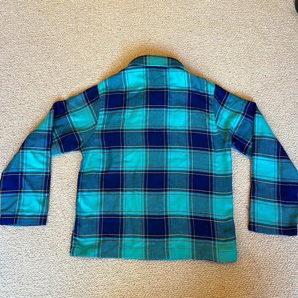 Lands End plaid flannel pajamas. Youth size 6. - Picture 3 of 6
